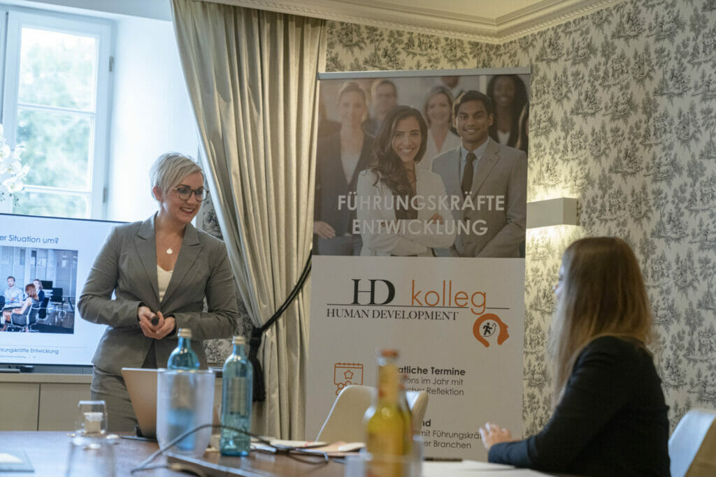 MASTERclass 15 Führungskräfte-Entwicklung am HumanDevelopmentkolleg mit Führungskräfte Gesundheit