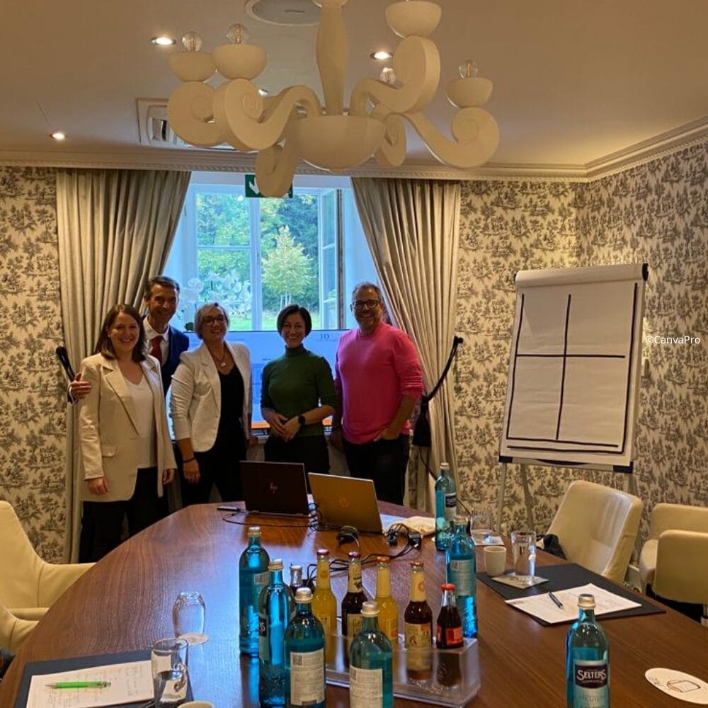 Hauptprogramm 9 HumanDevelopmentkolleg Gruppentraining NewWork